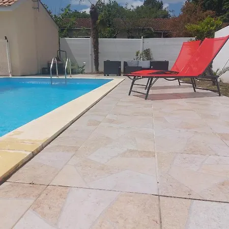 Petite Maison Plein De Charme Ferienhaus Beychac-et-Caillau