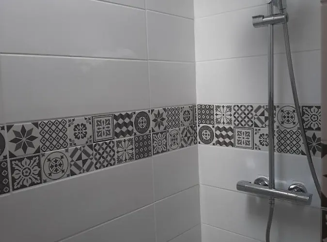 Petite Maison Plein De Charme * Beychac-et-Caillau